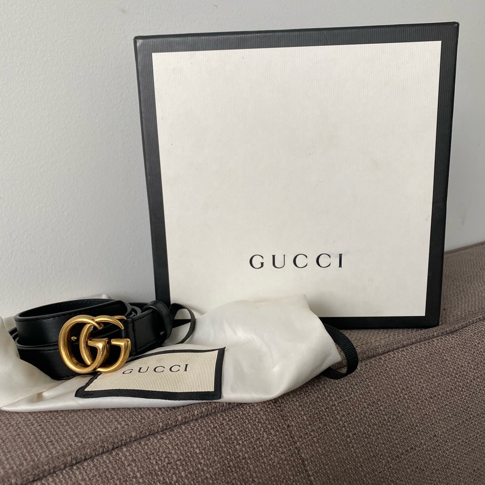 Gucci Belt size 85 with dust-bag and box.